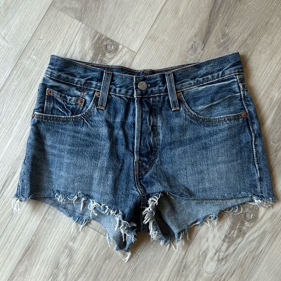Levi Strauss 501 Jean Shorts Size 25 - Picture 1 of 4